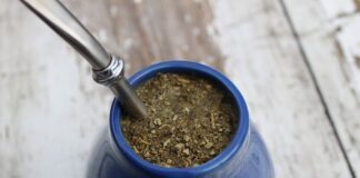 Korzyści yerba mate są znaczące, ale ma ona również wiele przeciwwskazań.