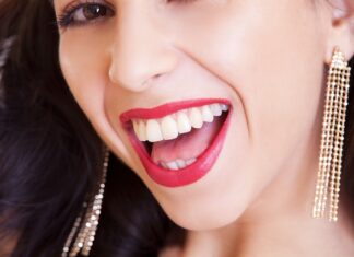 Jak nałożyć podkład aby wyglądał naturalnie?