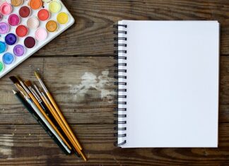 Ile dni po porodzie się krwawi?