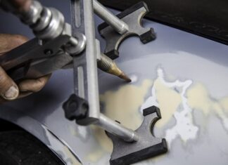 Ile kosztuje prostowanie okularów?